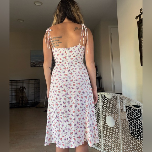 Dress - Picture 3 of 7